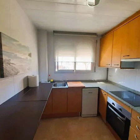 Beautiful Flat In Front The Sea كونيت