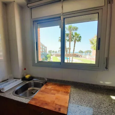 شقة Beautiful Flat In Front The Sea كونيت