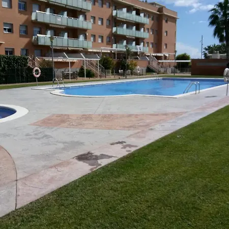 Beautiful Flat In Front The Sea شقة كونيت